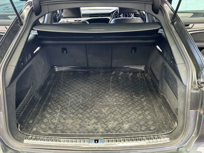 Audi A6 Avant 2.0 TDI 40 S line Estate 5dr Diesel S Tronic Euro 6 (s/s) (204 ps) Estate Diesel GREY