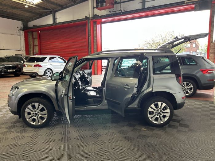 Skoda Yeti 1.2 TSI SE L Outdoor 5dr Petrol DSG Euro 6 (s/s) (110 ps) SUV Petrol GREY