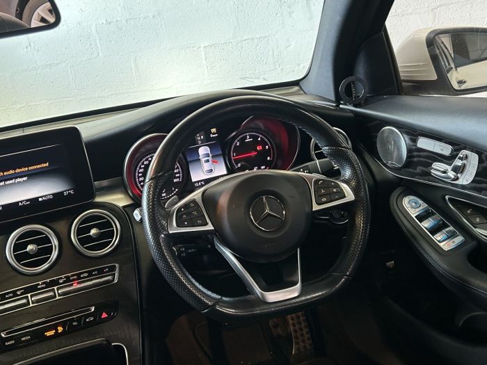 Mercedes-Benz GLC 2.1 GLC220d AMG Line (Premium Plus) Coupe 5dr Diesel G-Tronic 4MATIC Euro 6 (s/s) (170 ps) SUV Diesel WHITE