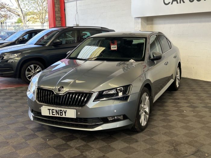 Skoda Superb 2.0 TDI SE L Executive Hatchback 5dr Diesel DSG Euro 6 (s/s) (190 ps) Hatchback Diesel GREY