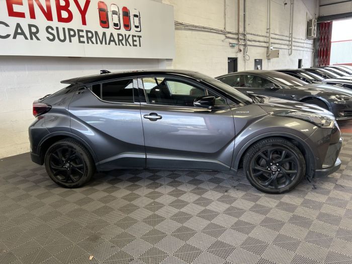 Toyota C-HR 1.8 VVT-h Dynamic SUV 5dr Petrol Hybrid CVT Euro 6 (s/s) (122 ps) SUV Hybrid GREY