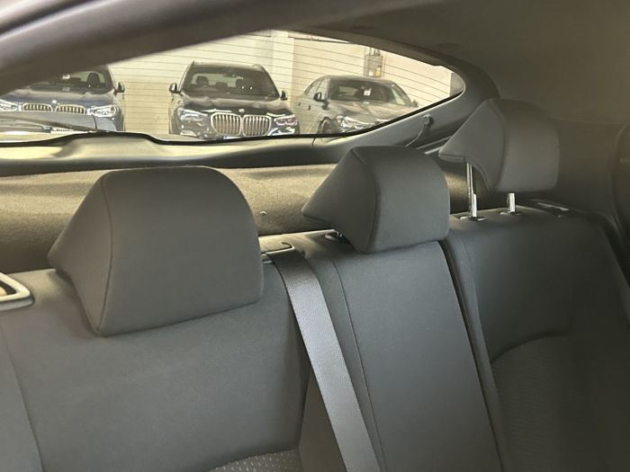 Toyota C-HR 1.8 VVT-h Dynamic SUV 5dr Petrol Hybrid CVT Euro 6 (s/s) (122 ps) SUV Hybrid GREY