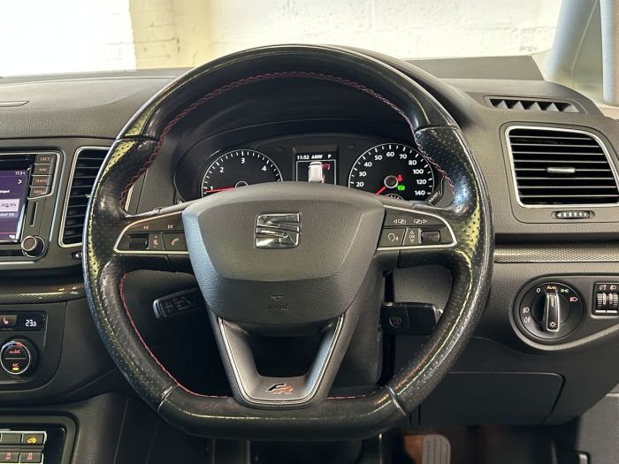 SEAT Alhambra 2.0 TDI SE Lux MPV 5dr Diesel DSG Euro 6 (s/s) (184 ps) MPV Diesel GREY