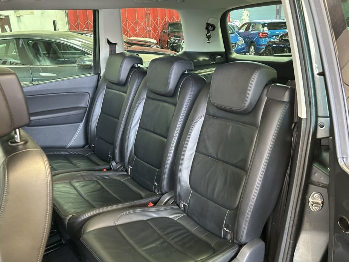 SEAT Alhambra 2.0 TDI SE Lux MPV 5dr Diesel DSG Euro 6 (s/s) (184 ps) MPV Diesel GREY