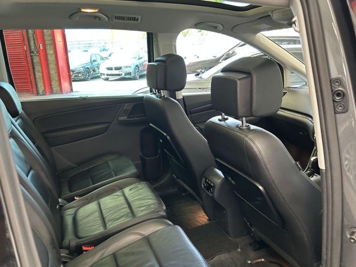 SEAT Alhambra 2.0 TDI SE Lux MPV 5dr Diesel DSG Euro 6 (s/s) (184 ps) MPV Diesel GREY