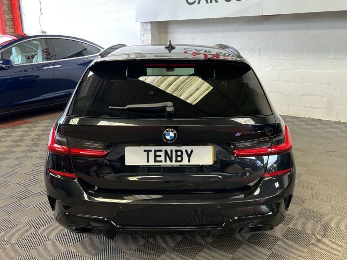 BMW 3 Series 3.0 M340i Touring 5dr Petrol Auto xDrive Euro 6 (s/s) (374 ps) Estate Petrol BLACK