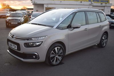 Citroen Grand C4 Picasso 1.6 BlueHDi Feel (s/s) 5dr MPV Diesel BeigeCitroen Grand C4 Picasso 1.6 BlueHDi Feel (s/s) 5dr MPV Diesel Beige at Motor Finance 4u Tunbridge Wells