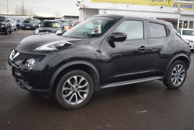 Nissan Juke 1.6 Tekna XTRON 5dr Auto SUV Petrol BlackNissan Juke 1.6 Tekna XTRON 5dr Auto SUV Petrol Black at Motor Finance 4u Tunbridge Wells