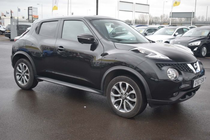 Nissan Juke 1.6 Tekna XTRON 5dr Auto SUV Petrol Black