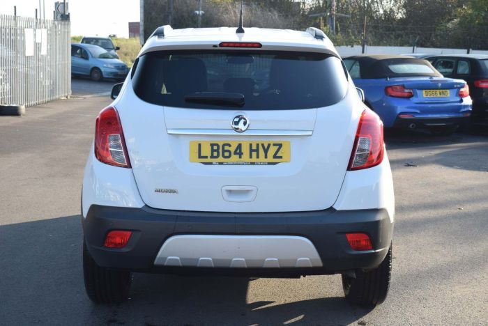 Vauxhall Mokka 1.6 i VVT 16v SE (s/s) 5dr Hatchback Petrol White